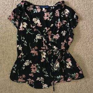 Francescas Floral Printed Wrap Blouse